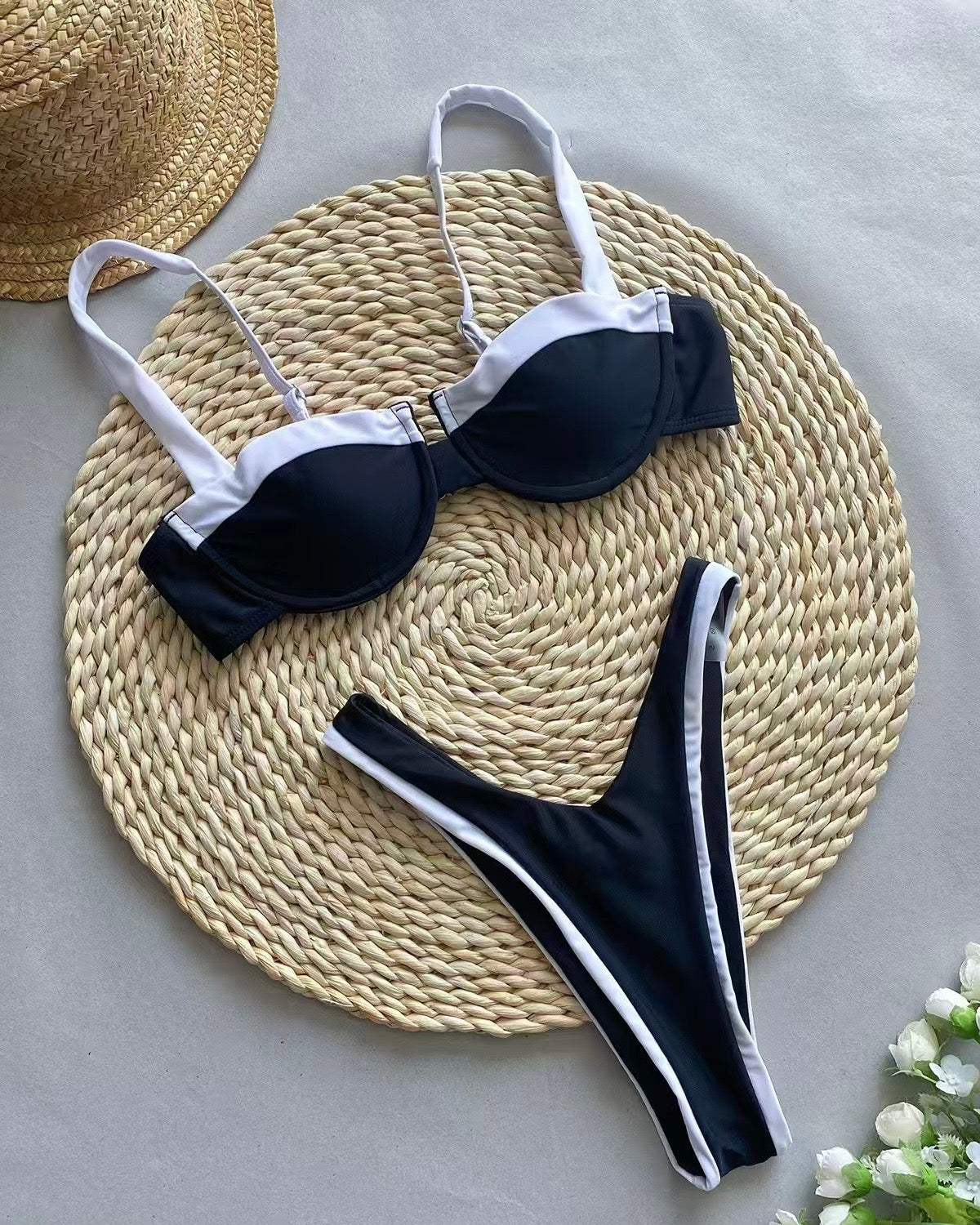 Žičano ojačan bikini 05